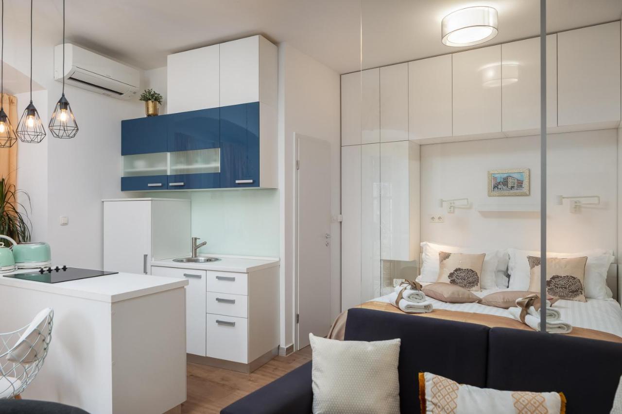 Jojo Studio Apartment - Feel The City'S Heartbeat Split Luaran gambar