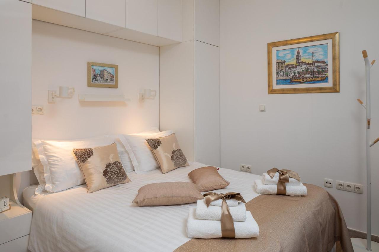 Jojo Studio Apartment - Feel The City'S Heartbeat Split Luaran gambar